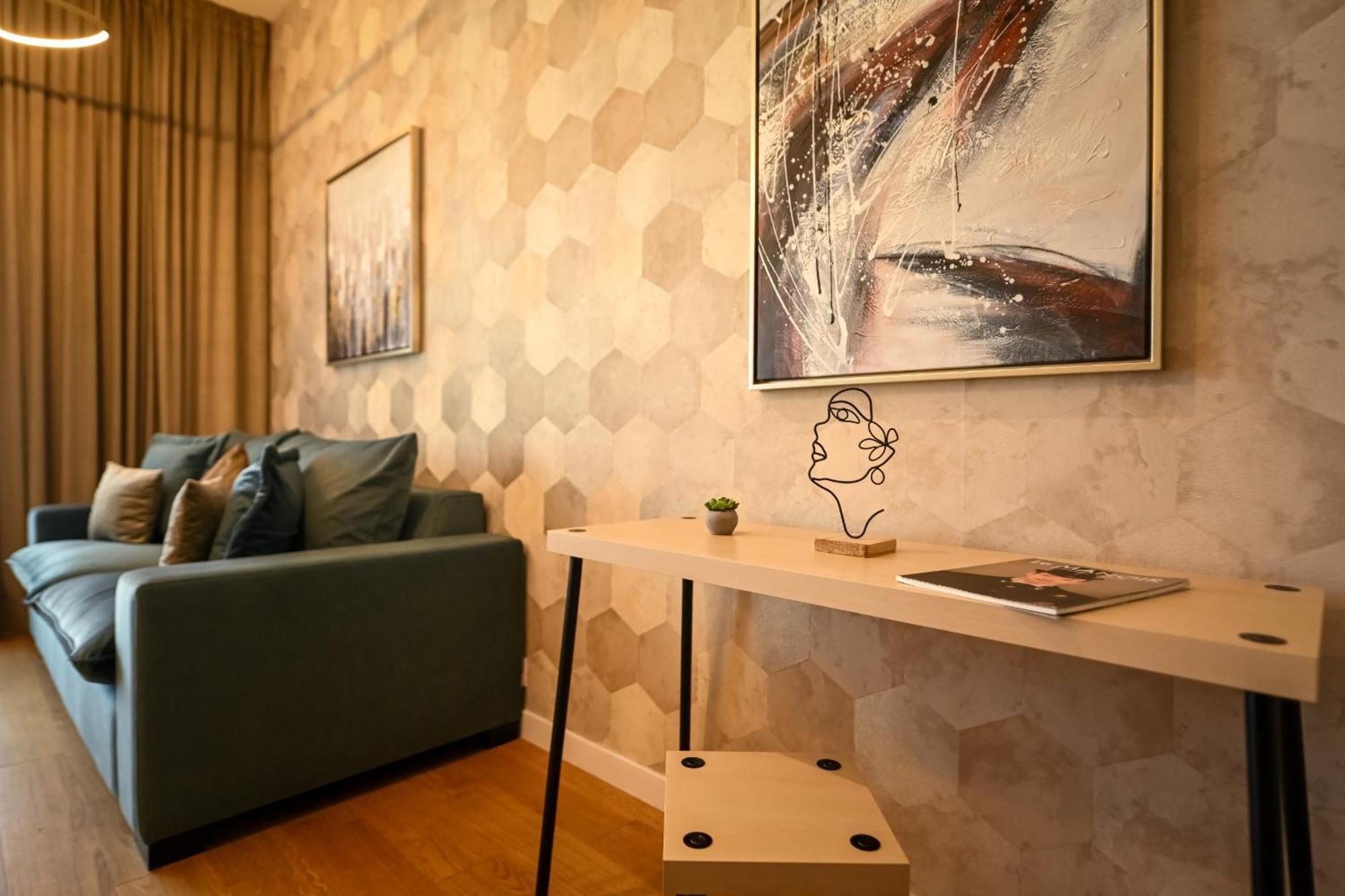One Verdi Park Exclusive Apartments - Panoramic View & Private Parking Bucarest Habitación foto